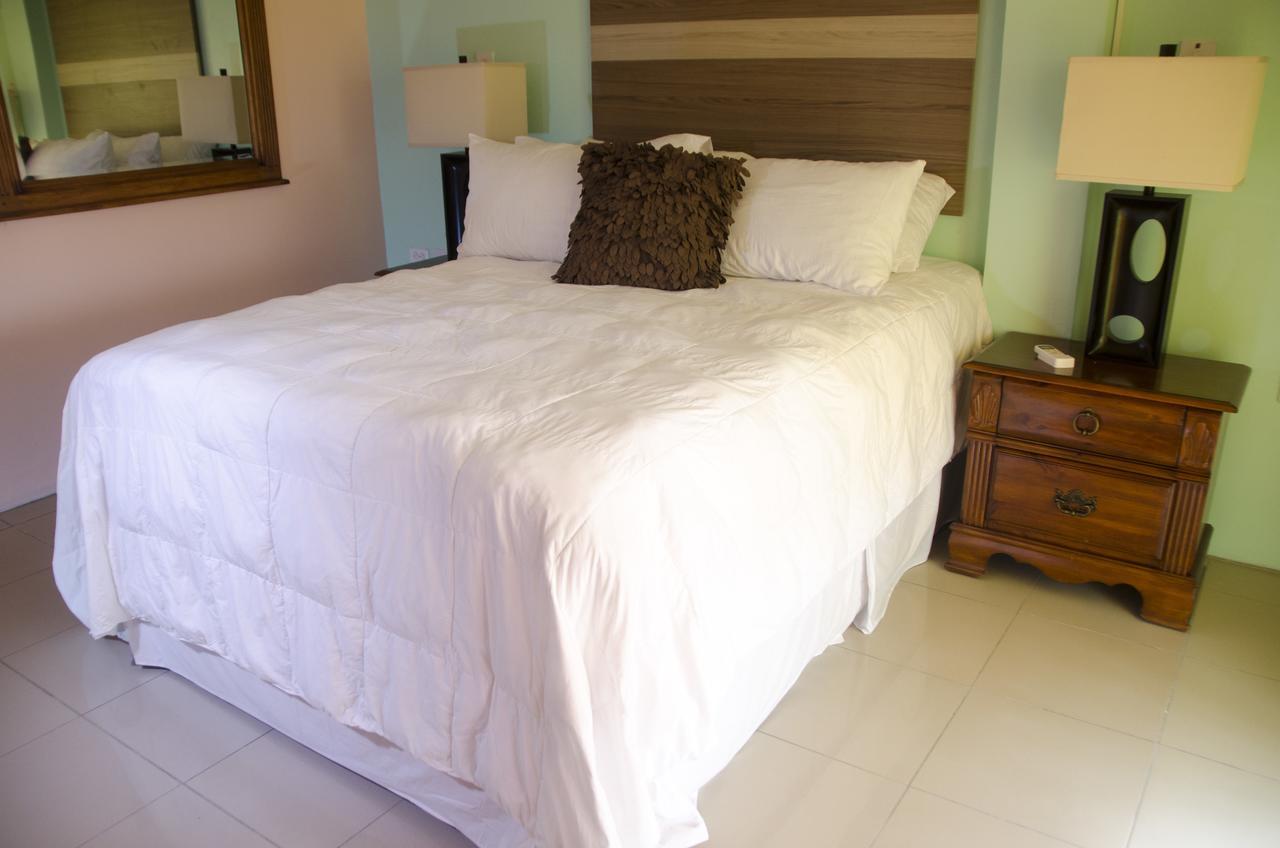 Bed and Breakfast Matthew'S Miracle View Розо Экстерьер фото